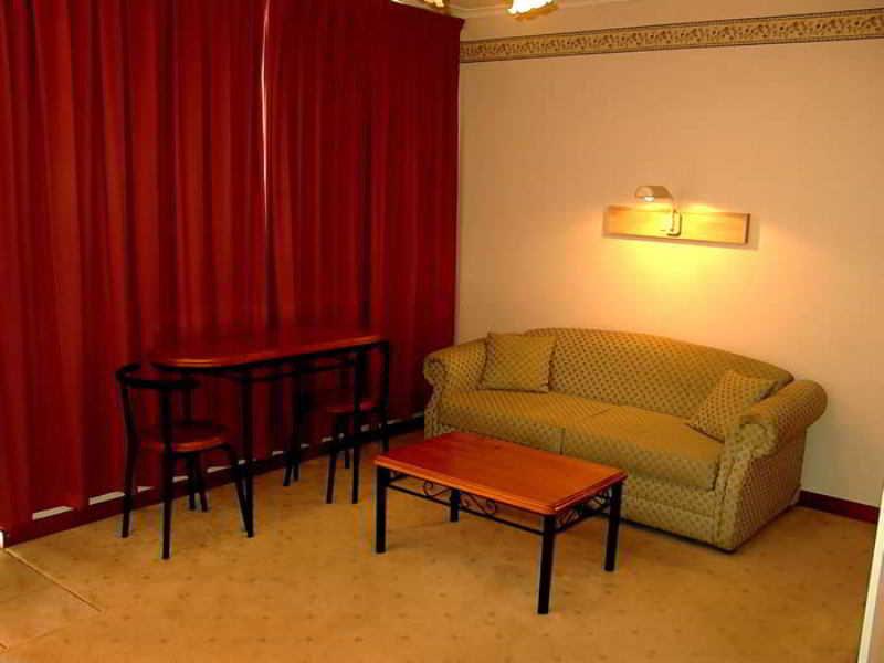 Comfort Inn & Suites Augusta Westside Порт-Огаста Экстерьер фото