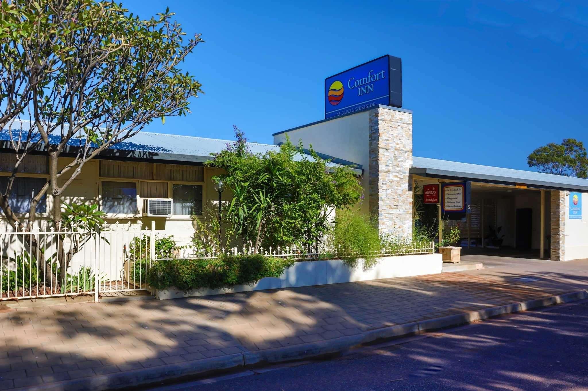 Comfort Inn & Suites Augusta Westside Порт-Огаста Экстерьер фото
